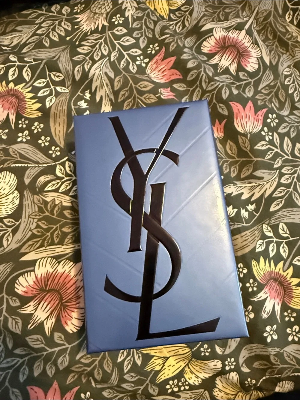 Yves Saint Laurent Blue Gift Box with Black YSL Logo - Picture 1 of 6